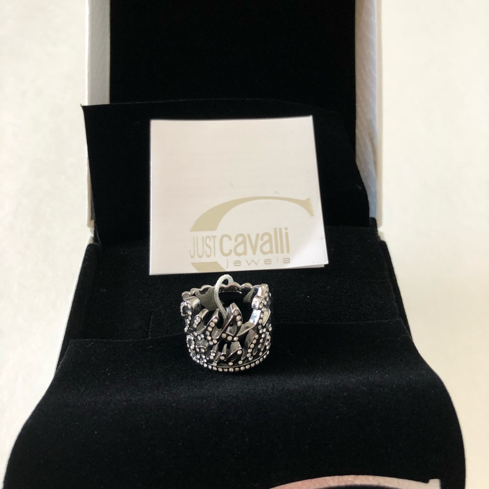NWT! Just Cavalli Silver Crystal Ring - Picture 4 of 6